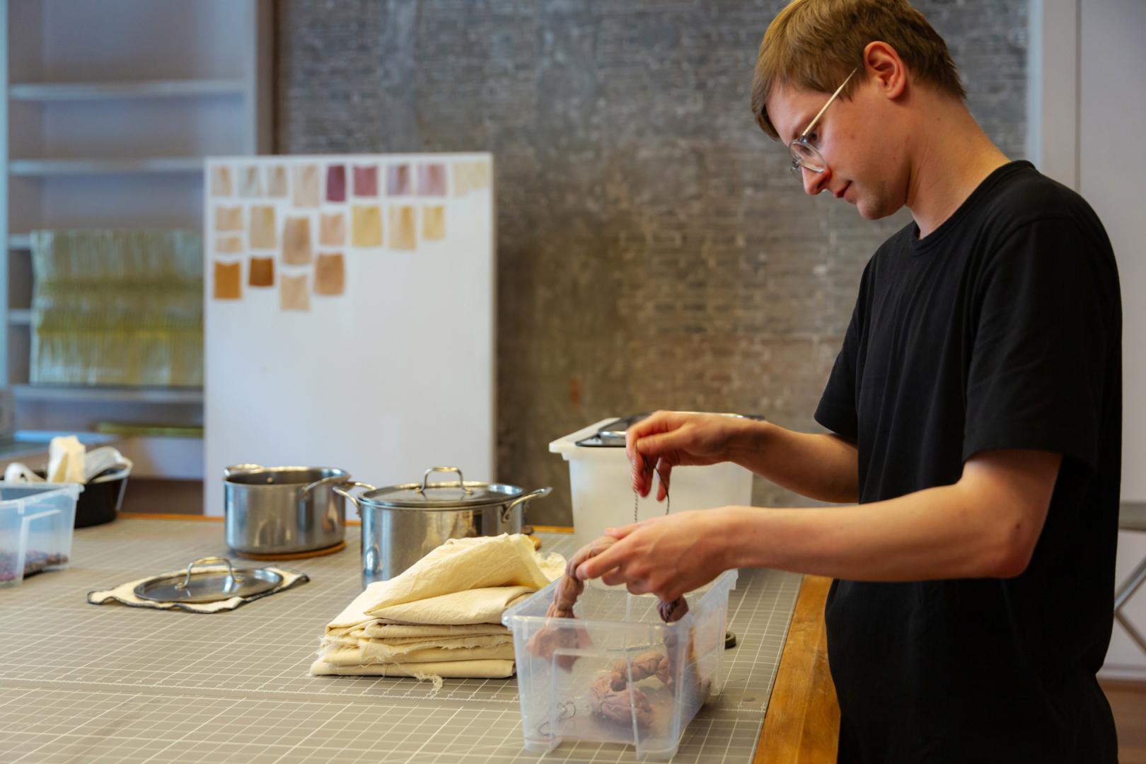 Jakub Święcicki at work