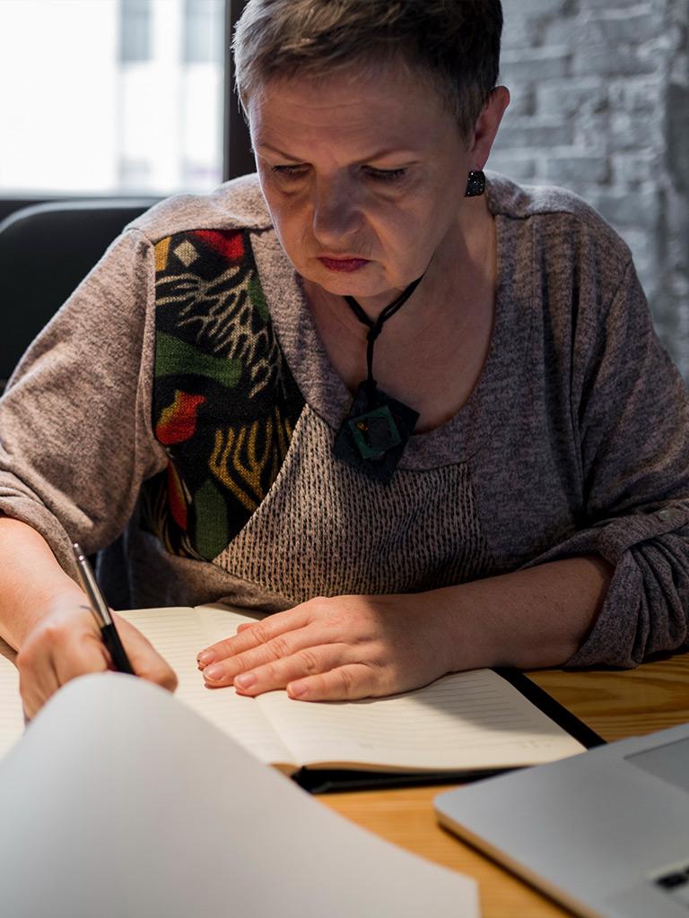 Misha (Michaela Steinhauer)