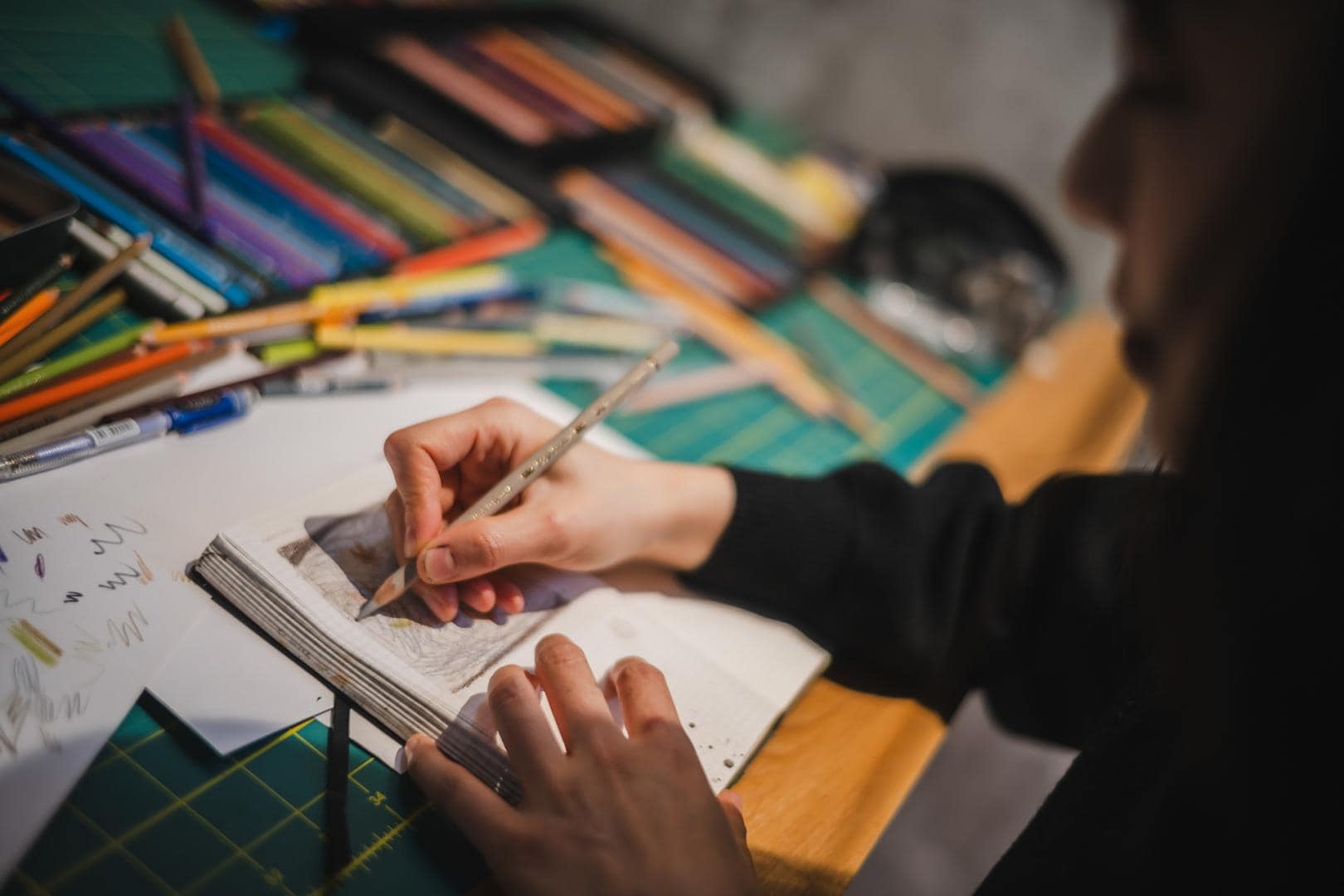 Zhongwen Hu at work