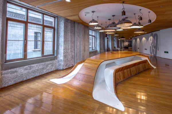 Floors | Swatch Art Peace Hotel